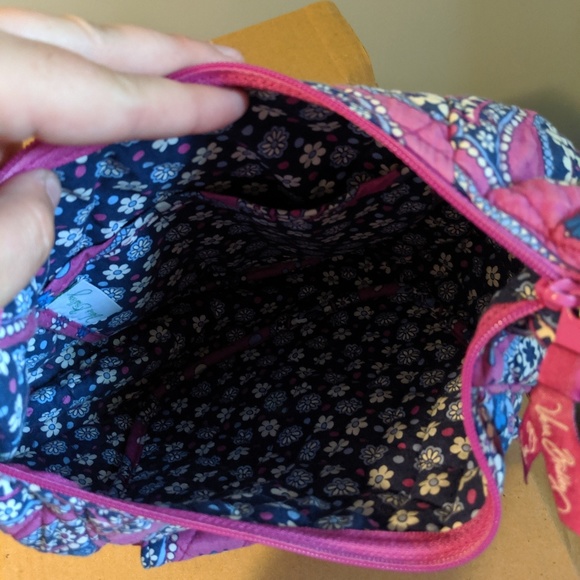 Vera Bradley crossbody and wallet - Picture 4 of 4